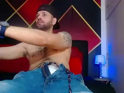 Cristian white online show from 02-26-25, 06:11