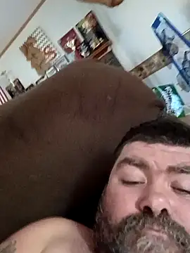 Snapshot of Rcraigue4 chatting on 10-12-25, 02:49 Rcraigue4 online show from 10-12-25, 02:49