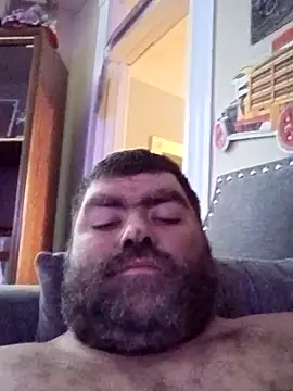 Snapshot of Rcraigue4 chatting on 10-15-25, 10:32 Rcraigue4 online show from 10-15-25, 10:32