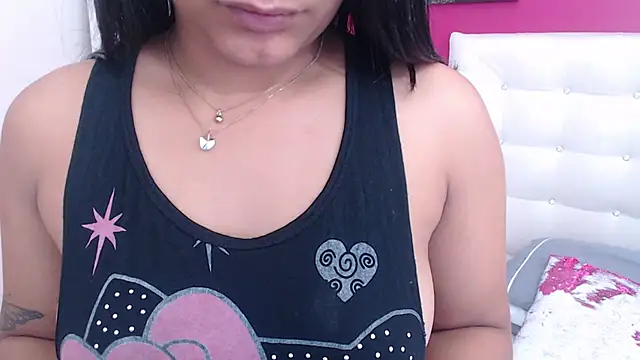 tinyy whore18 online show from 01-24-25, 02:51
