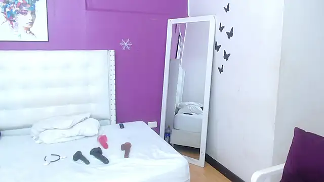 tinyy whore18 online show from 02-24-26, 07:56