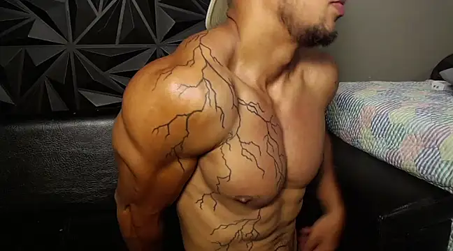 Snapshot of Jacob_Beckett chatting on 02-27-25, 12:45 Jacob Beckett online show from 02-27-25, 12:45