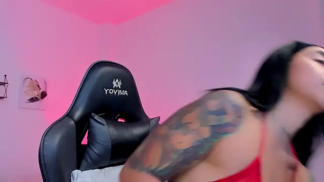 Snapshot of sophierooy22 chatting on 02-22-26, 03:10 sophierooy22 online show from 02-22-26, 03:10