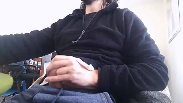 Prolapse Pig online show from 11-29-25, 01:25