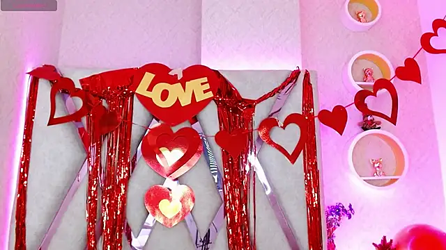 Sophia waalker  1 online show from 02-13-25, 06:38