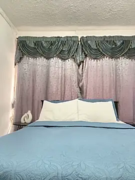 Snapshot of Diegosavage3 chatting on 01-06-26, 08:45 Diegosavage3 online show from 01-06-26, 08:45