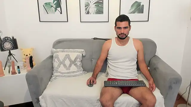 luxurycoupl online show from 03-08-25, 03:28