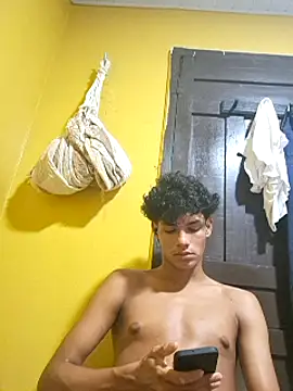 novinhopauzudo1000 online show from 01-21-25, 06:33