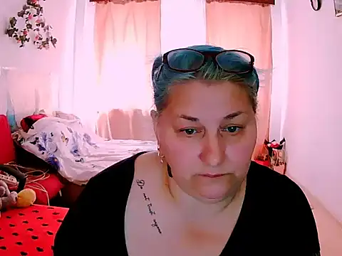 mayamayx online show from 04-16-26, 09:21