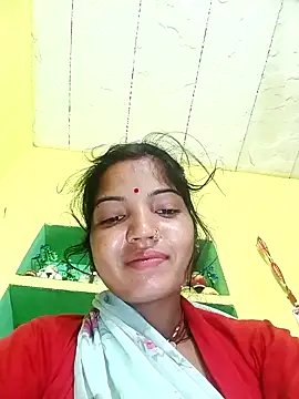 Snapshot of Bhuvi_Bedi chatting on 01-29-25, 11:14 Bhuvi Bedi online show from 01-29-25, 11:14