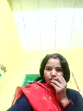 Snapshot of Bhuvi_Bedi chatting on 01-30-25, 06:13 Bhuvi Bedi online show from 01-30-25, 06:13