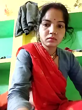 Snapshot of Bhuvi_Bedi chatting on 02-09-25, 10:43 Bhuvi Bedi online show from 02-09-25, 10:43