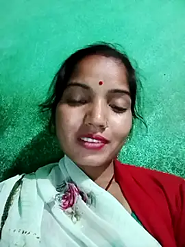 Snapshot of Bhuvi_Bedi chatting on 02-16-25, 02:00 Bhuvi Bedi online show from 02-16-25, 02:00