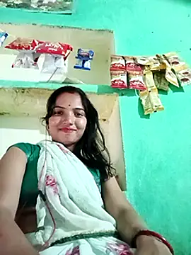 Snapshot of Bhuvi_Bedi chatting on 02-18-25, 11:55 Bhuvi Bedi online show from 02-18-25, 11:55