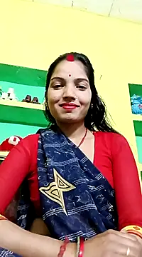 Snapshot of Bhuvi_Bedi chatting on 02-19-25, 05:16 Bhuvi Bedi online show from 02-19-25, 05:16