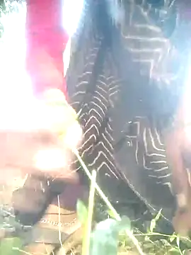 Snapshot of Bhuvi_Bedi chatting on 09-22-25, 01:18 Bhuvi Bedi online show from 09-22-25, 01:18