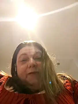 Snapshot of HotHornyEmmaX chatting on 04-16-26, 05:19 HotHornyEmmaX online show from 04-16-26, 05:19