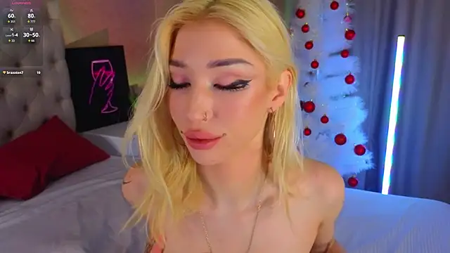 Snapshot of SallyCha chatting on 01-06-26, 07:45 SallyCha online show from 01-06-26, 07:45