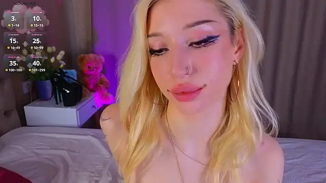 Snapshot of SallyCha chatting on 04-03-26, 06:22 SallyCha online show from 04-03-26, 06:22