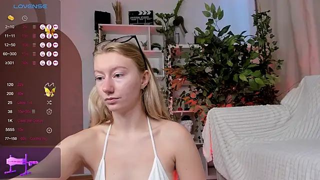 Rachel Rut online show from 09-24-25, 04:38