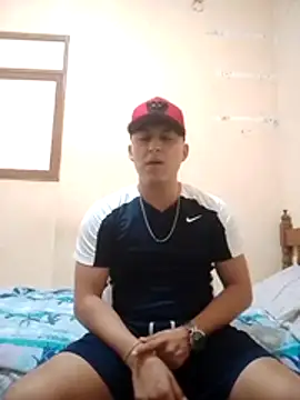 Snapshot of LuisMex1998 chatting on 10-25-25, 11:21 LuisMex1998 online show from 10-25-25, 11:21