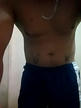 Snapshot of LuisMex1998 chatting on 11-20-25, 08:03 LuisMex1998 online show from 11-20-25, 08:03