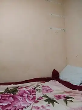 Snapshot of LuisMex1998 chatting on 12-18-25, 04:07 LuisMex1998 online show from 12-18-25, 04:07