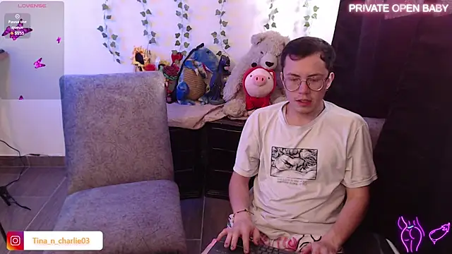 Tina 4 Charlie online show from 11-29-25, 12:30