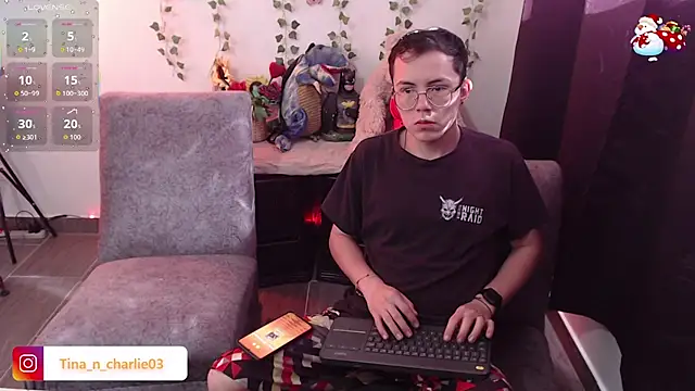 Tina 4 Charlie online show from 01-08-26, 01:46