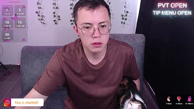 Snapshot of Tina_4_Charlie chatting on 06-02-26, 01:02 Tina 4 Charlie online show from 06-02-26, 01:02