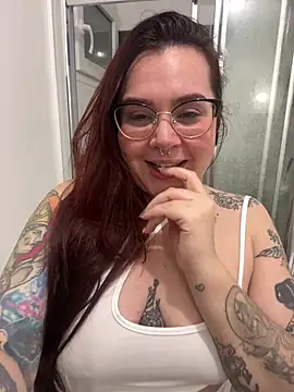 Snapshot of Cherrycherrymiss chatting on 02-24-25, 10:03 Cherrycherrymiss online show from 02-24-25, 10:03