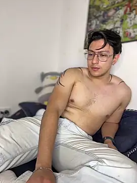 Amon  ashford online show from 04-03-26, 02:09