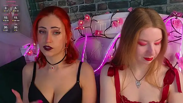 Snapshot of MarjorieBrown chatting on 03-06-26, 07:32 MarjorieBrown online show from 03-06-26, 07:32