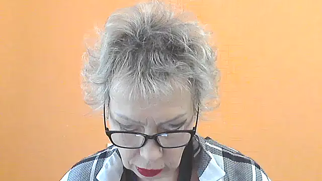 Snapshot of NessyJenixs chatting on 10-05-25, 06:56 NessyJenixs online show from 10-05-25, 06:56