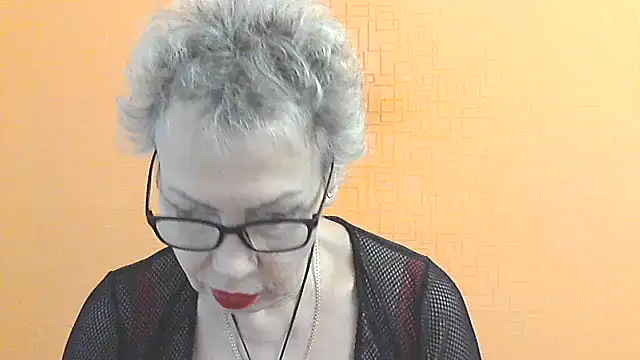 Snapshot of NessyJenixs chatting on 11-29-25, 07:55 NessyJenixs online show from 11-29-25, 07:55