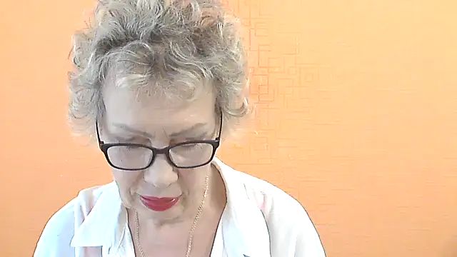 NessyJenixs online show from 08-06-26, 01:02