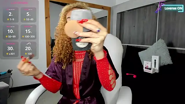 Bryna  online show from 10-30-25, 02:57