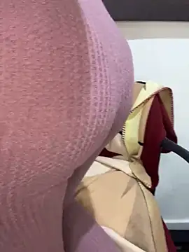 Lobna-alami online show from 02-20-25, 01:36