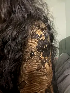 Lobna-alami online show from 09-16-25, 11:44