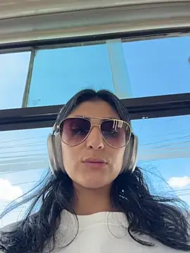 fiorella paris online show from 02-21-26, 07:26