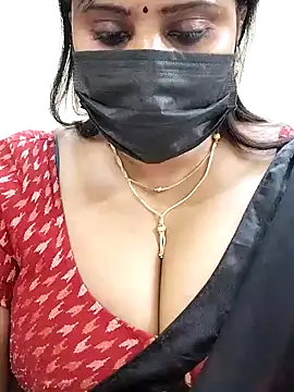 Snapshot of Queenflowerr chatting on 01-28-25, 09:08 Queenflowerr online show from 01-28-25, 09:08