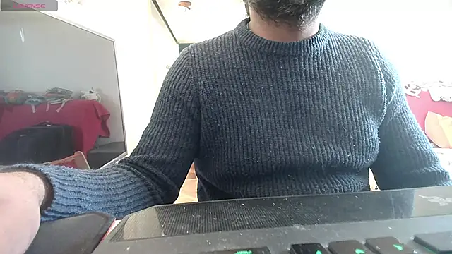 Snapshot of IndienTiger chatting on 03-04-25, 09:51 IndienTiger online show from 03-04-25, 09:51