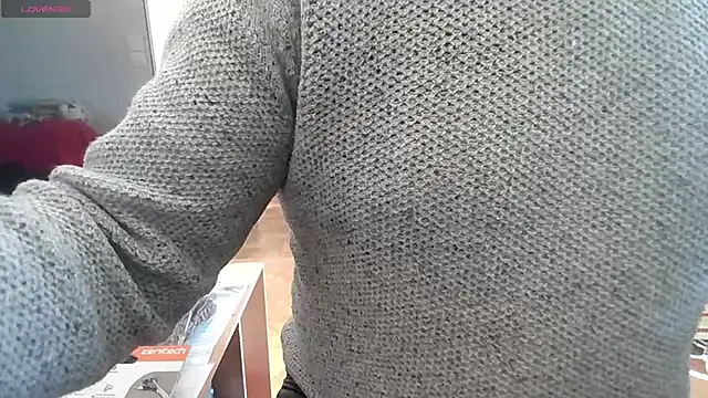 Snapshot of IndienTiger chatting on 03-13-25, 01:40 IndienTiger online show from 03-13-25, 01:40