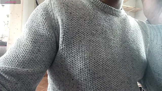 Snapshot of IndienTiger chatting on 03-21-25, 09:34 IndienTiger online show from 03-21-25, 09:34