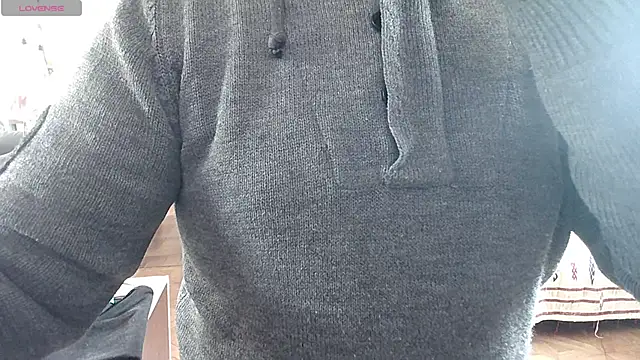 Snapshot of IndienTiger chatting on 09-15-25, 07:52 IndienTiger online show from 09-15-25, 07:52