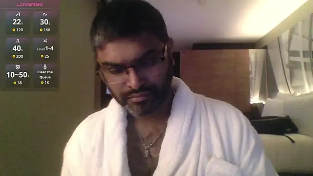 Snapshot of IndienTiger chatting on 09-16-25, 07:04 IndienTiger online show from 09-16-25, 07:04