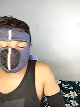 Love-N online show from 03-22-26, 11:08