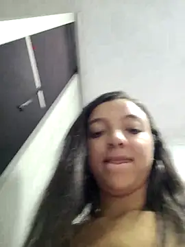 Briannasweeth17 online show from 02-07-25, 06:56
