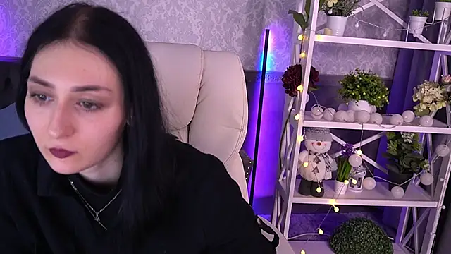 TayaaFox online show from 01-21-25, 05:09