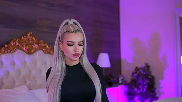 Juicy Jessye online show from 09-14-25, 07:46